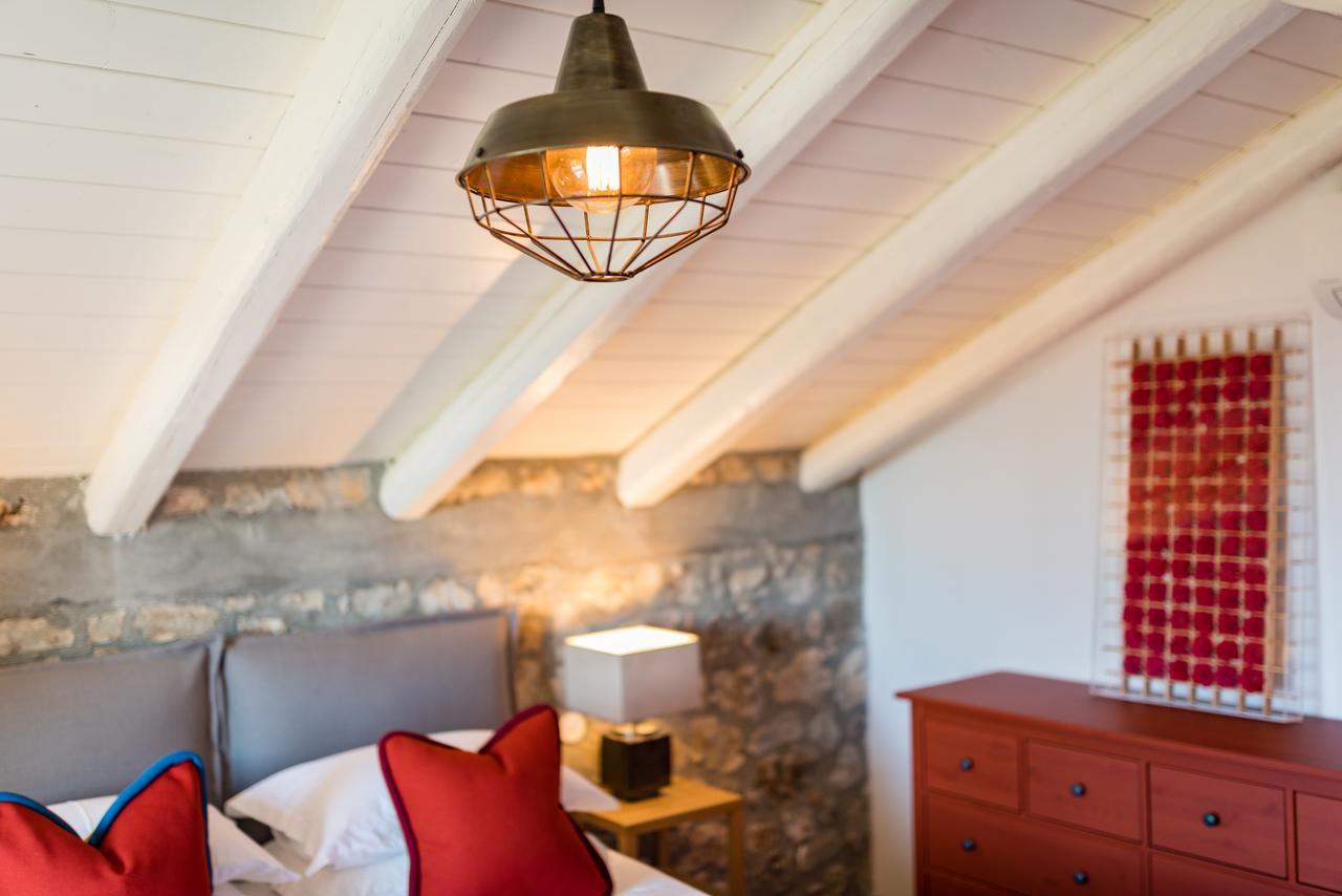 North Point Rooms Antipata  Екстериор снимка