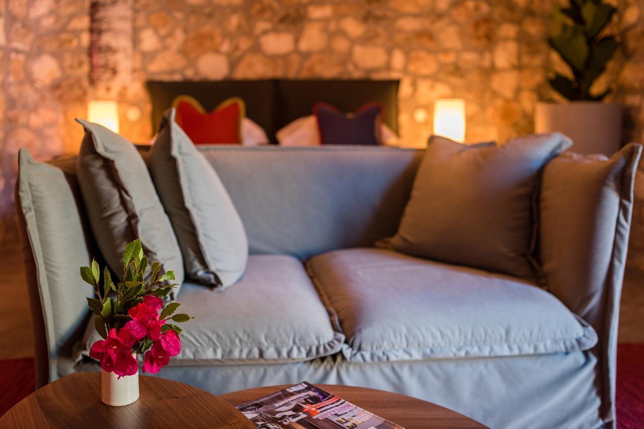 North Point Rooms Antipata  Екстериор снимка