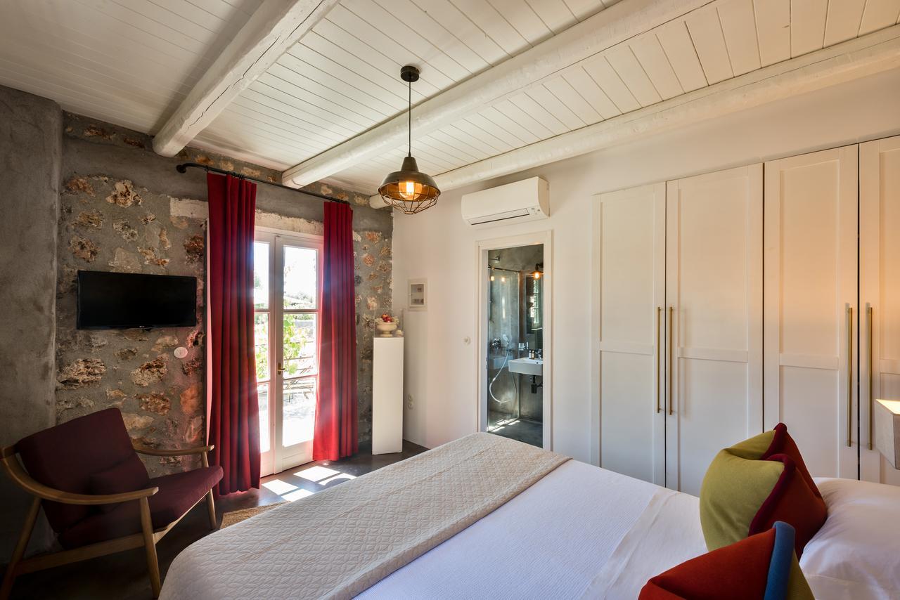 North Point Rooms Antipata  Екстериор снимка