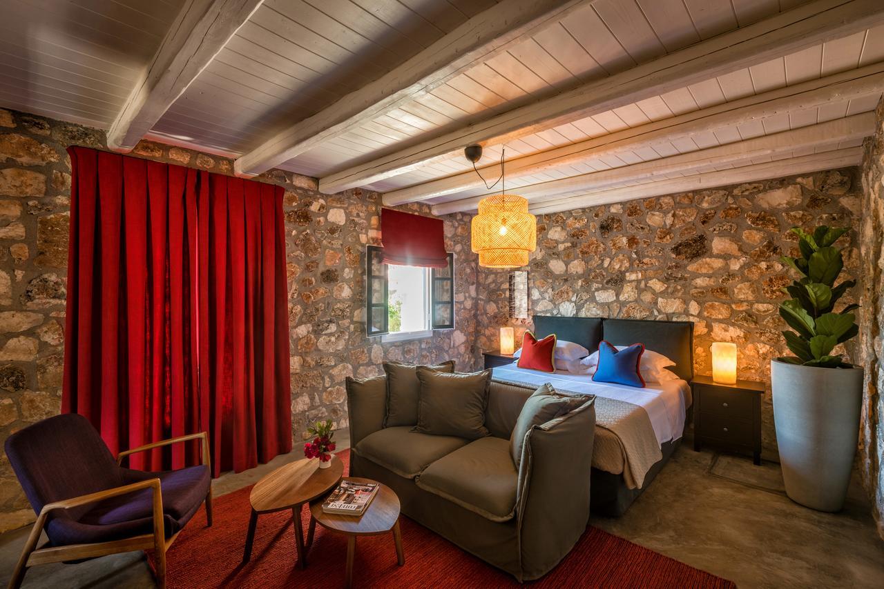 North Point Rooms Antipata  Екстериор снимка
